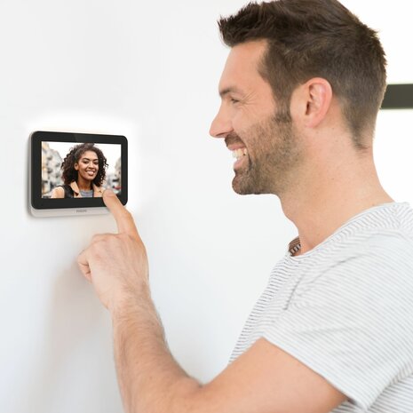 Philips WelcomeEye AddScreen 7 inch scherm aan muur