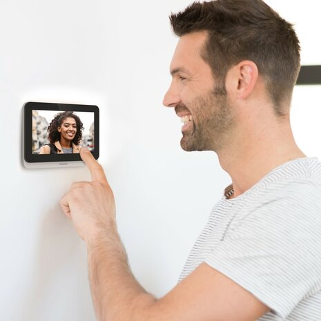 Philips WelcomeEye Connect 3K bedrade deurbel met camera binnenscherm
